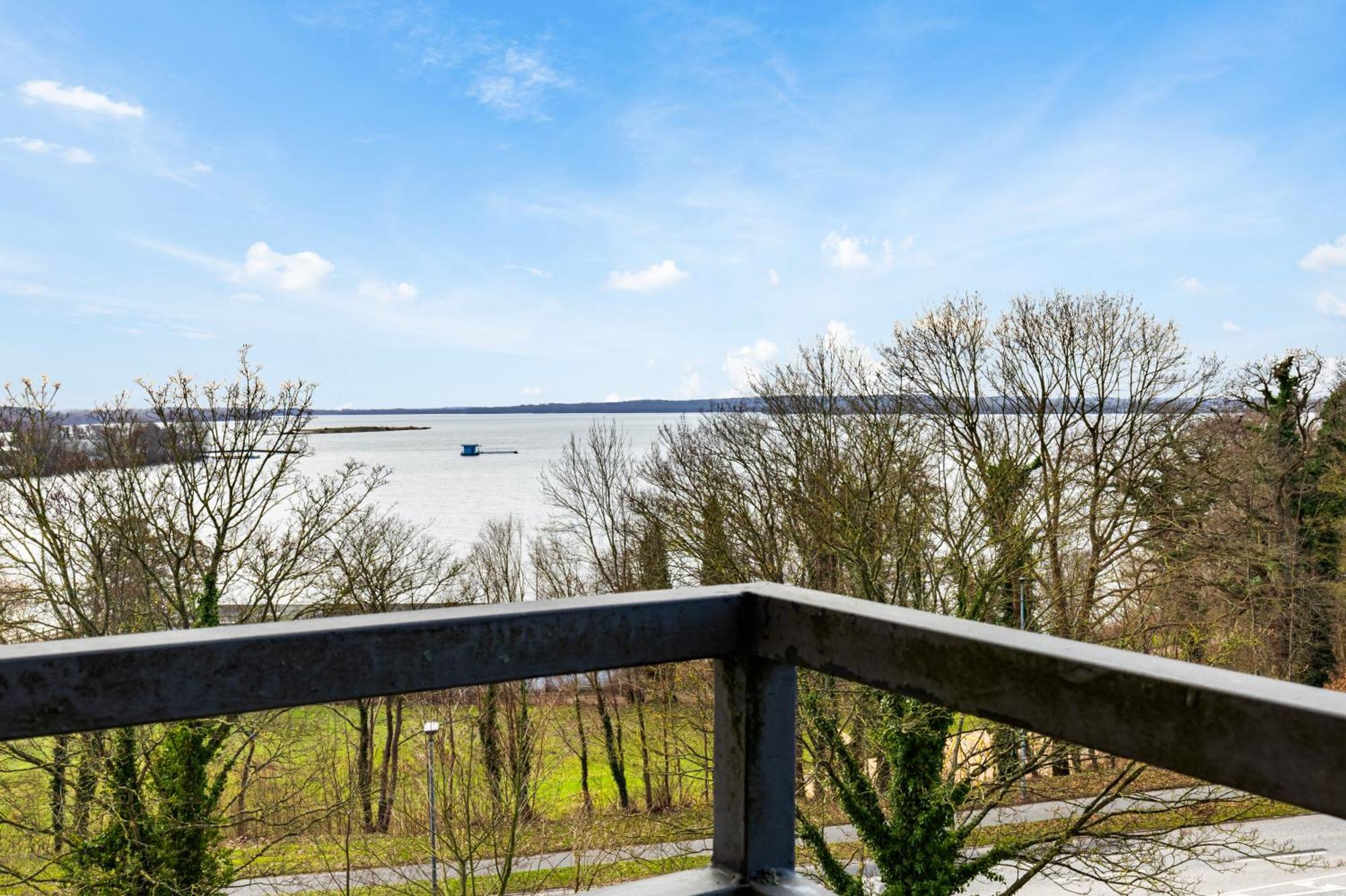 Apartment Mooi: Modernes Am Grossen Ploener - Netflix *